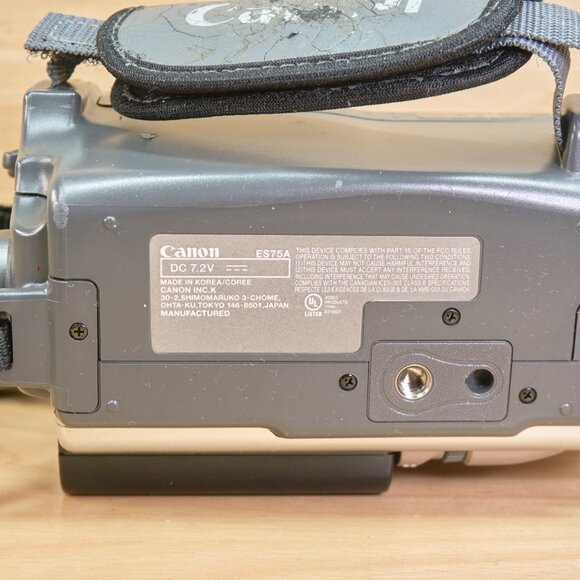 Canon ES75A Camcorder / Hi8 Video8 Handycam / 22x Optical Zoom / Tested - Picture 7 of 8